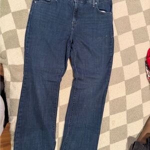 Levi’s 725 Bootcut Jeans